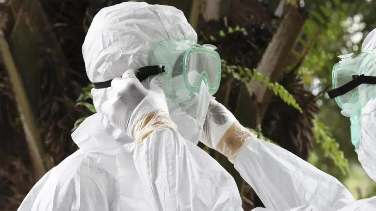 Ébola en Congo suma 304 muertes y se expande hacia Uganda con casos sin vacuna