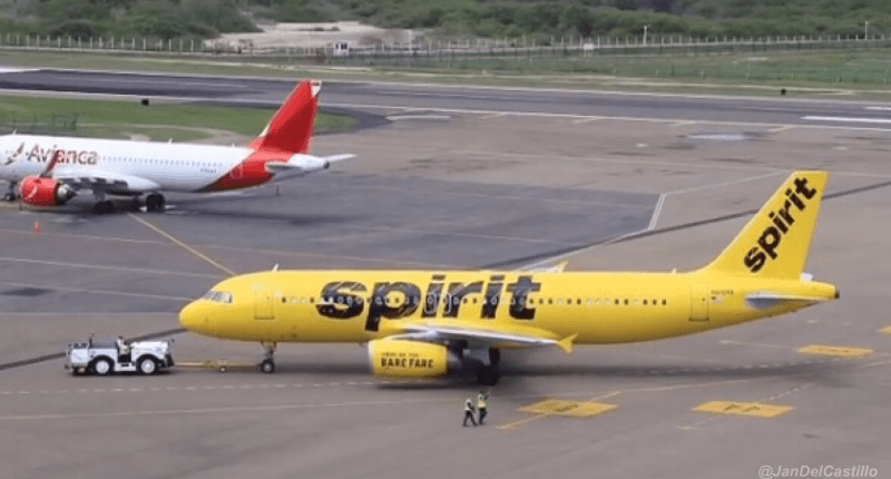 Avianca abre sus puertas para ayudar pasajeros varados por la crisis de Spirit Airlines