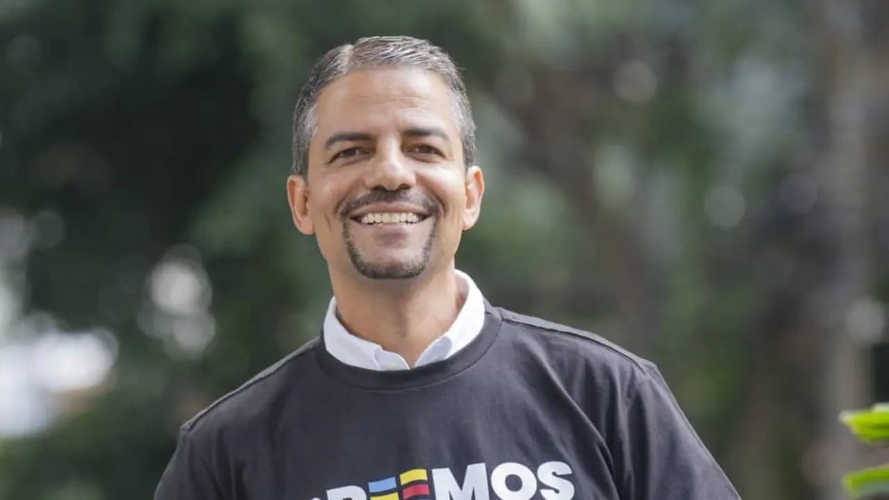 Patiño respalda declaratoria de emergencia hospitalaria: sistema de salud de Medellín en crisis crítica