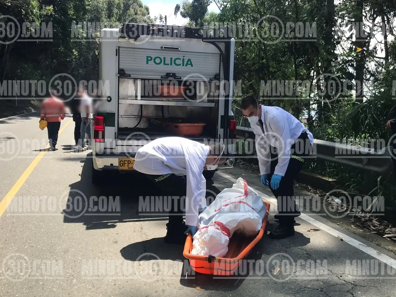 Hallan segundo cuerpo envuelto en costal en vía a San Pedro de los Milagros