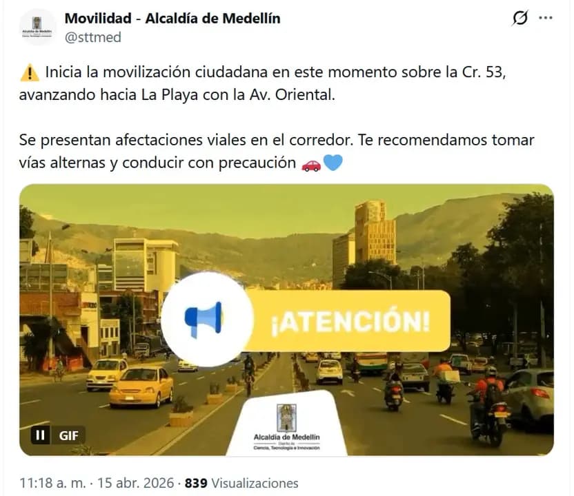 Maestros marchan en Medellín exigiendo soluciones a la crisis de salud que los aqueja