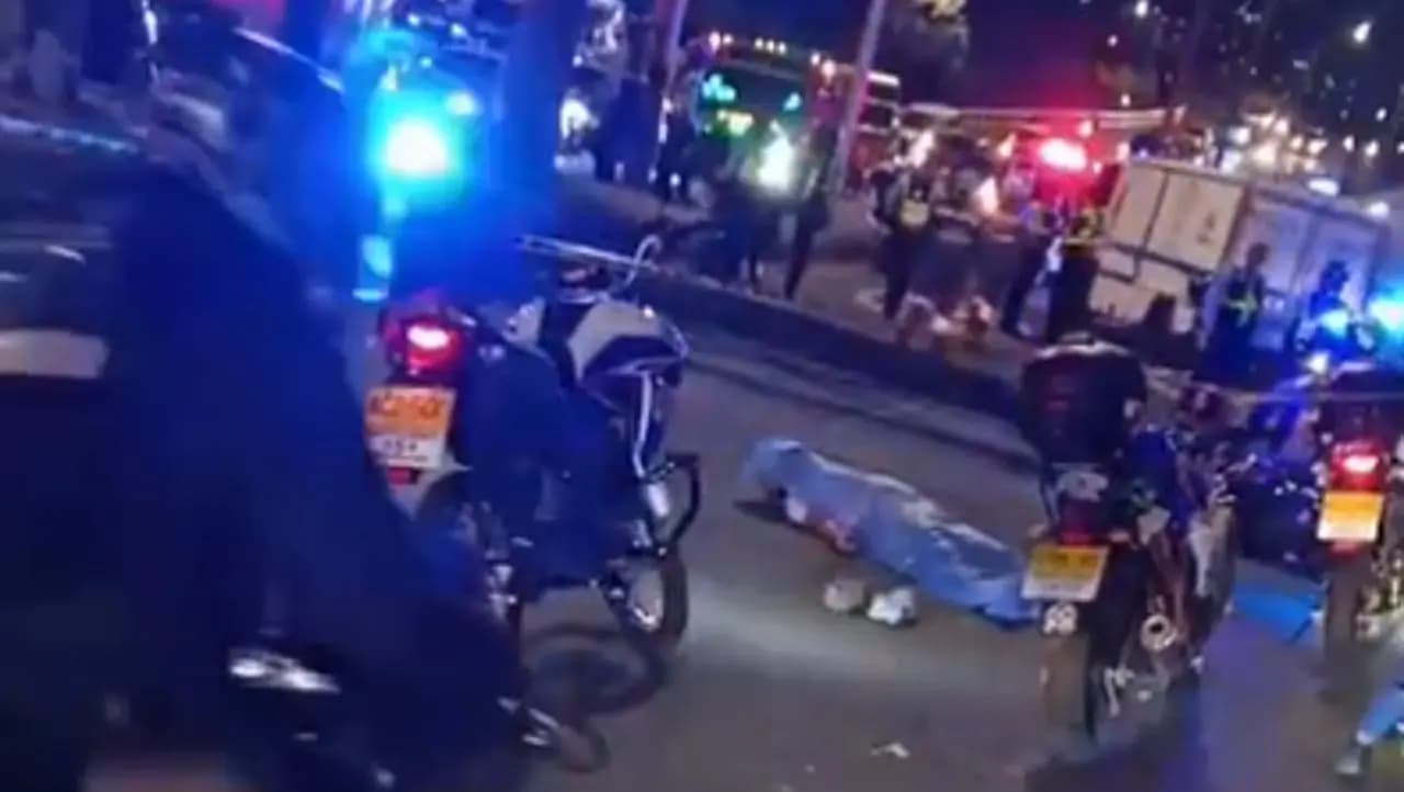 Motociclista muere en la Autopista Norte: vía cerrada y caos en la movilidad