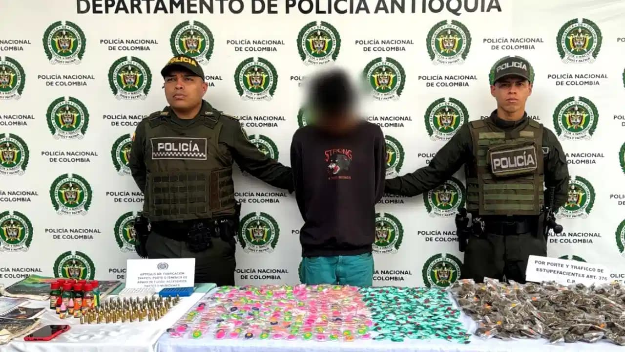 Capturan a 'Chiqui' en San Roque con droga, armas y registros de su negocio ilegal