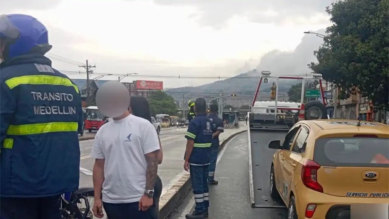 Taxista capturado tras evadir control, agredir policía y armar persecución en Medellín