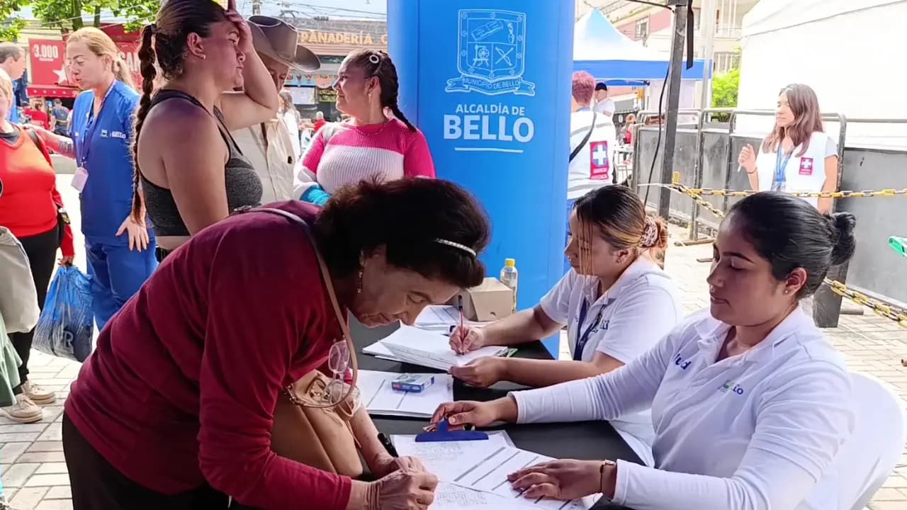 Más de 10 mil venezolanos en Bello tienen plazo hasta junio de 2026 para actualizar su salud