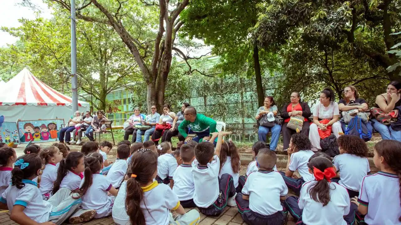 Medellín abre seis convocatorias para la Fiesta del Libro 2026: escritores y editoriales ya pueden postularse