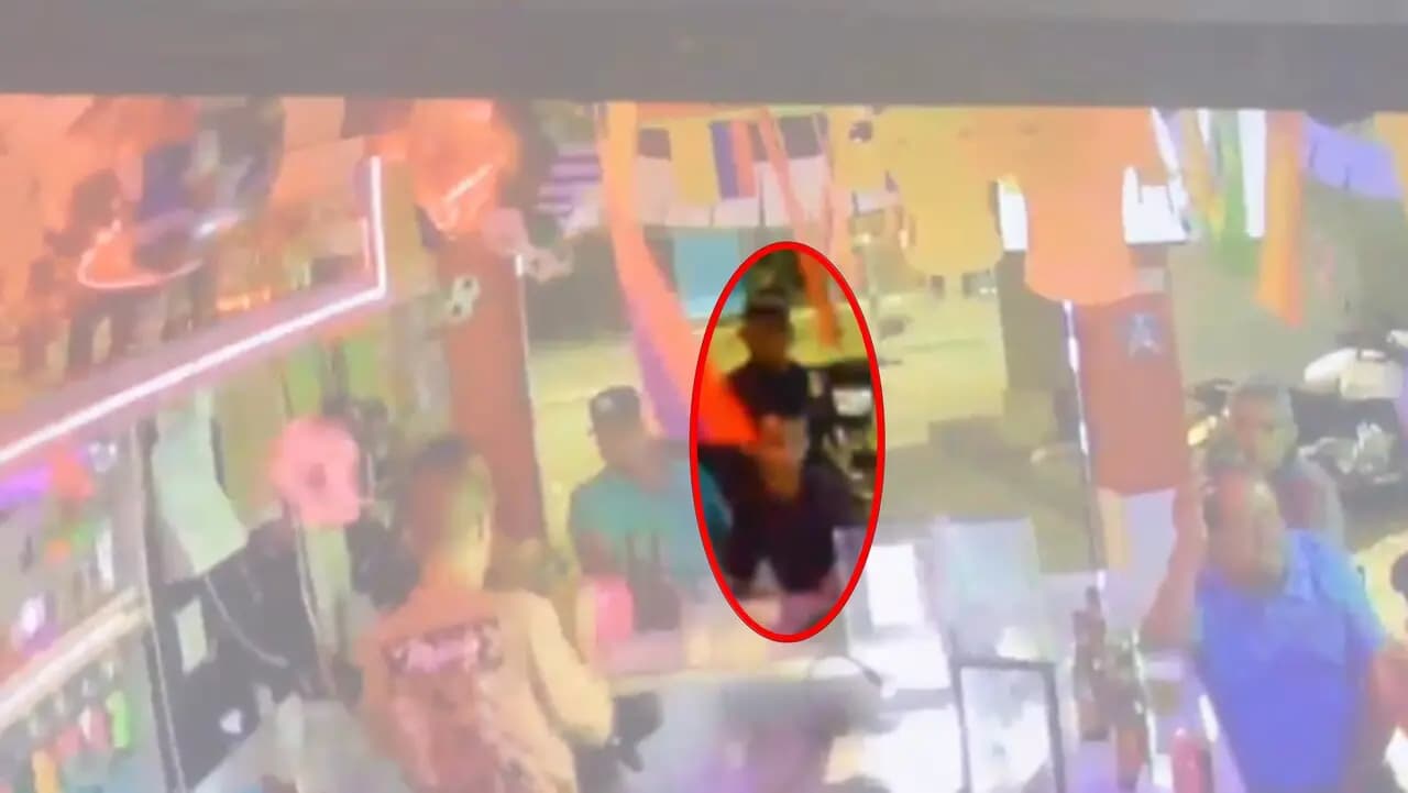 Asesinato a sangre fría en bar de Tejelo: video capta el crimen y dispara alarmas por oleada de muertes