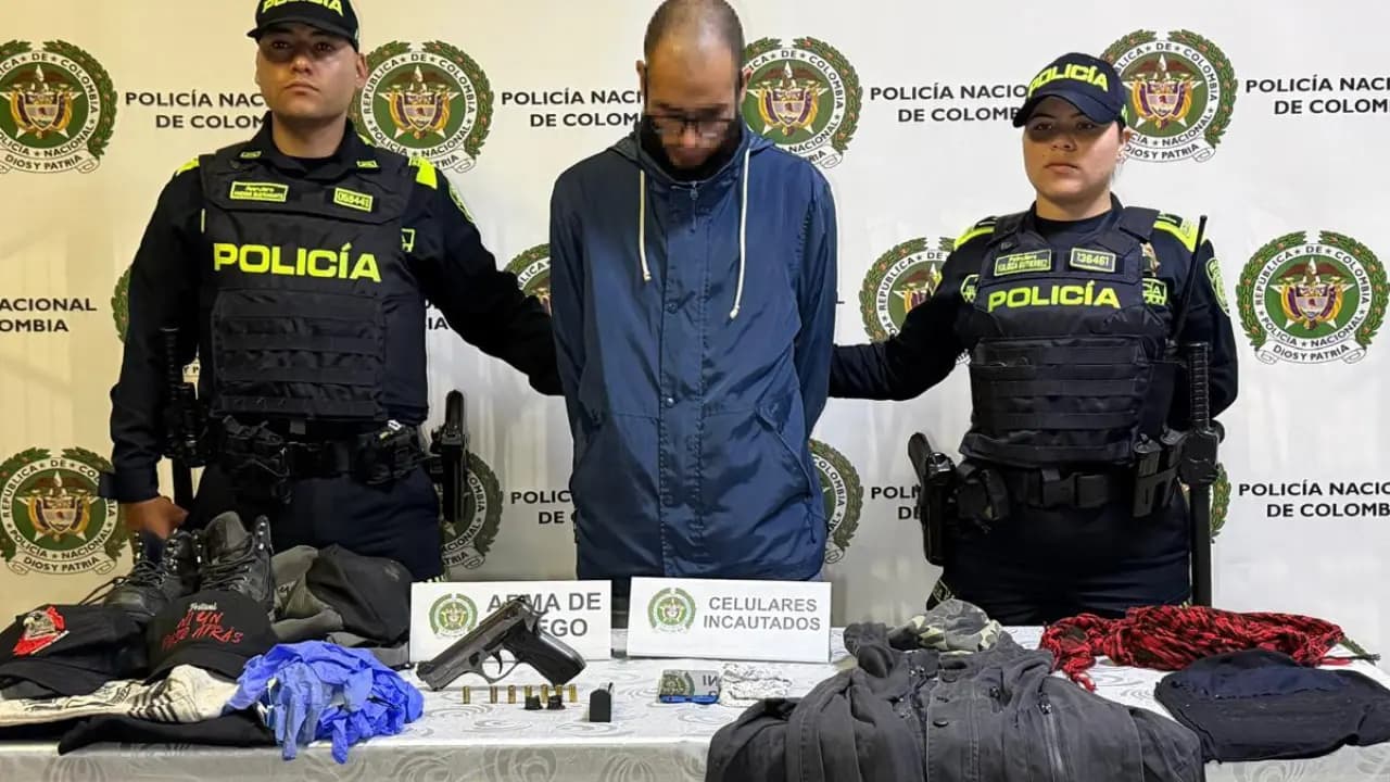 Autoridades reportan dos capturas tras disturbios violentos en la UdeA; uno habría portado arma de fuego