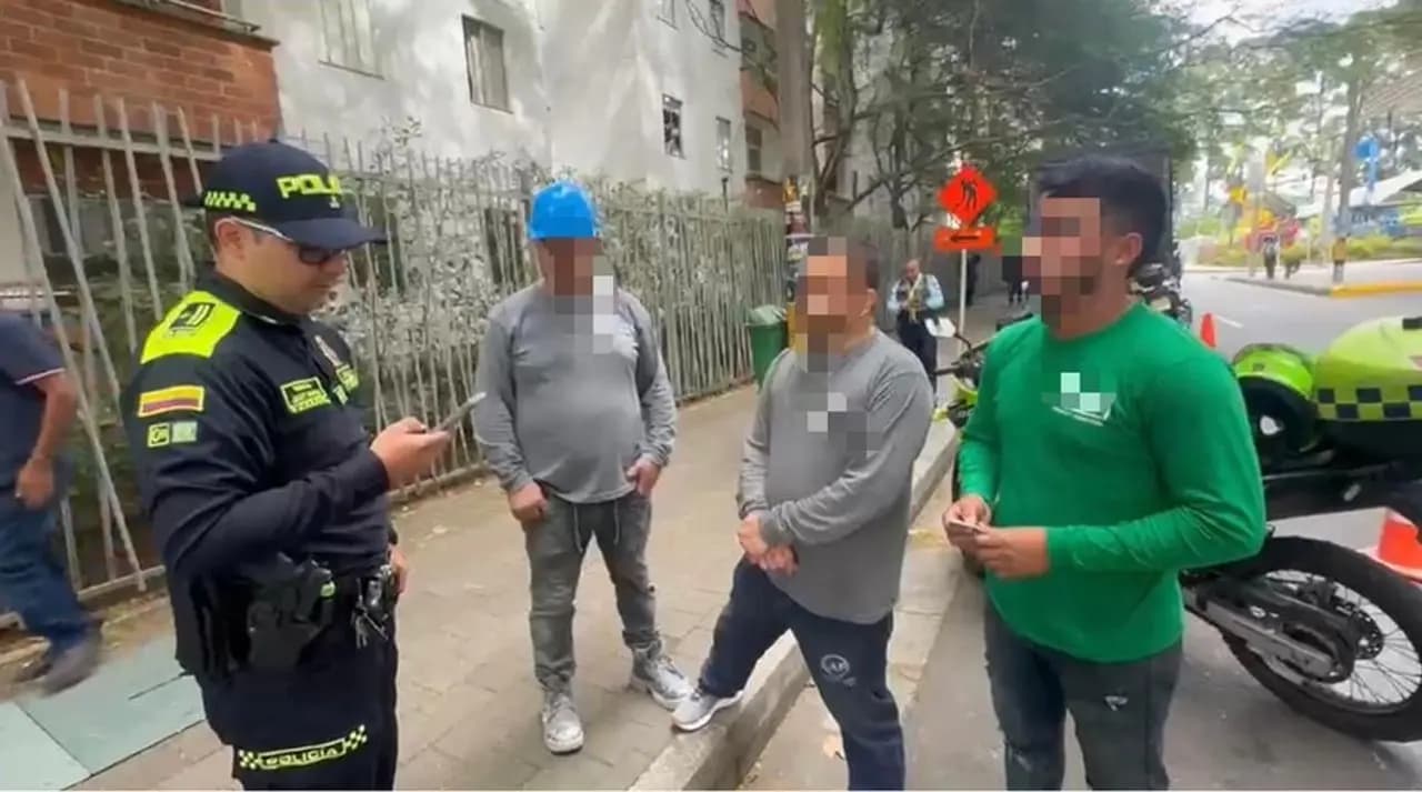 Atraparon al que tiró escombros en Castilla: camión inmovilizado y sanciones al carro