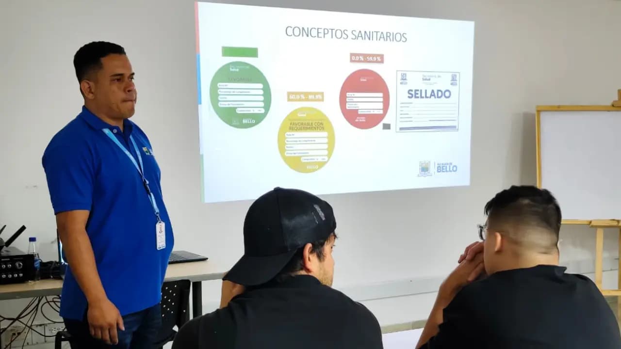 Bello capacita a más de 40 carniceros para mejorar prácticas sanitarias y evitar multas