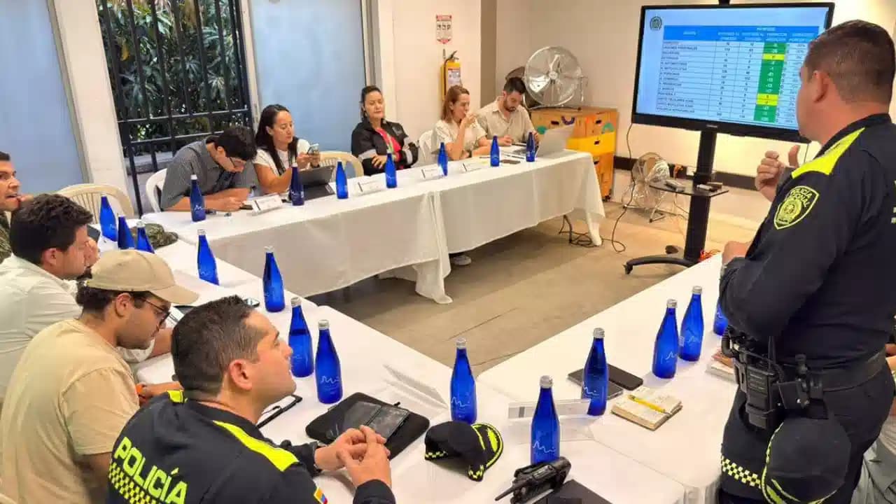 Manrique muestra caída histórica en delitos: alcaldía advierte que seguirá presionando a criminales