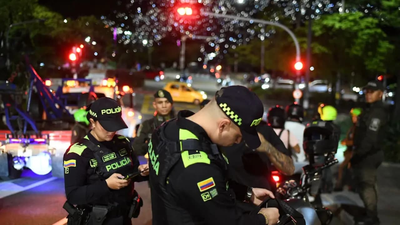 Capturan a dos personas en operativo de seguridad en Castilla: retiraron 32 armas blancas