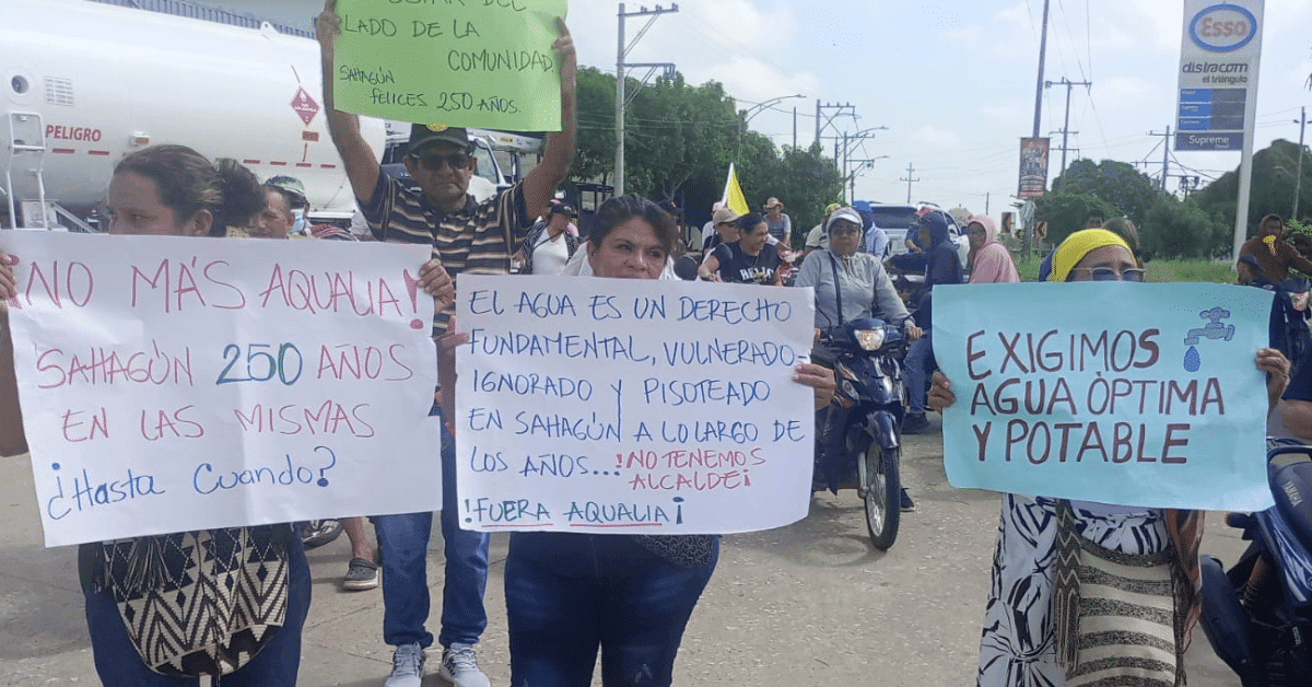 Sahagún clama por agua 24 horas: comunidades toman las calles contra Aqualia