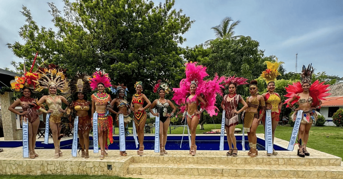 Candidatas al Reinado Nacional del Bullerengue brillaron en desfile de carrozas