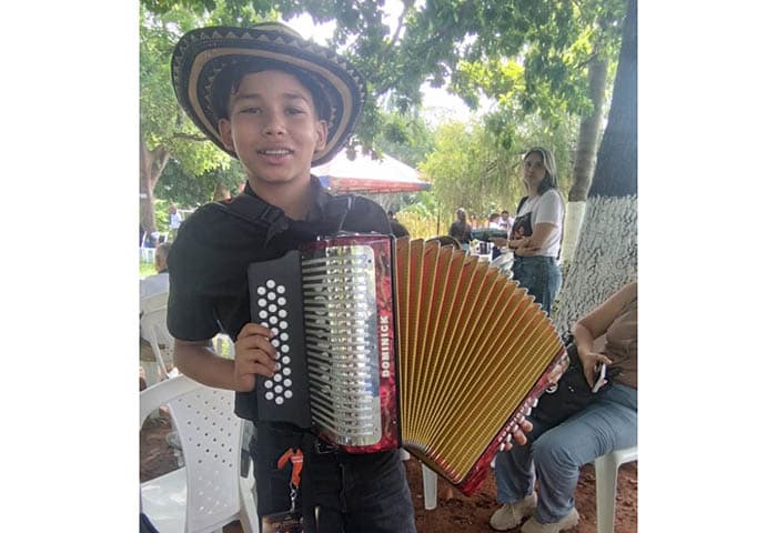 Pequeños acordeoneros le ponen ritmo al Festival Vallenato con sueños de ser reyes