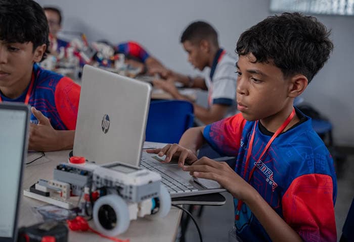 Valledupar vibra con el talento joven en la World Robot Olympiad Colombia