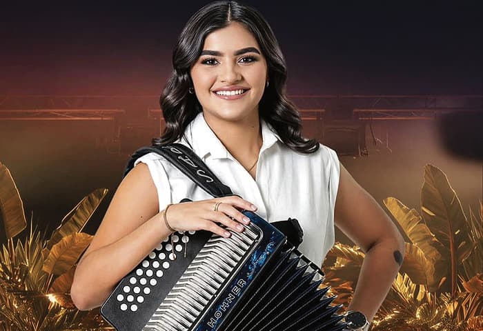 Sara Valentina gana la Reina Mayor del Acordeón del Festival Vallenato a los 17 años