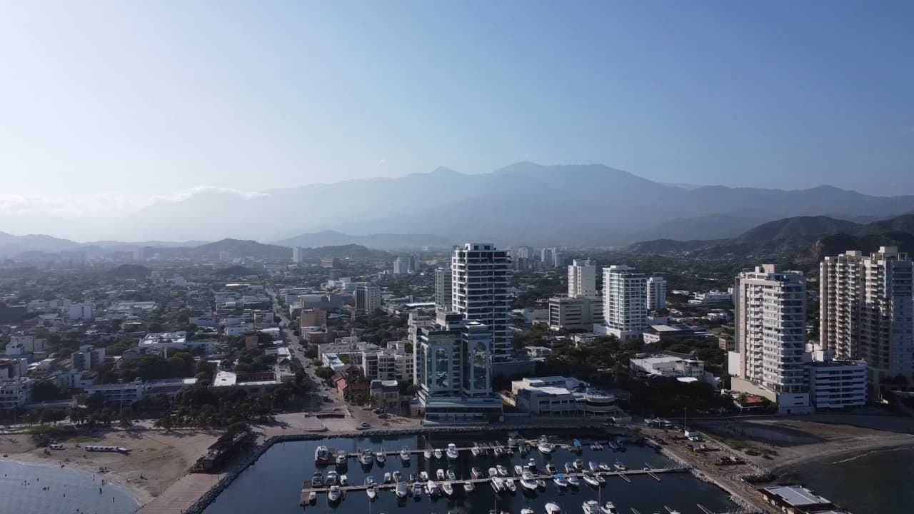 Santa Marta amanece nublada y calurosa este miércoles con posibles lluvias