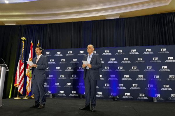 Santa Marta vuela alto: presenta su plan turístico en Miami y apuesta por muelles que atraigan más visitantes