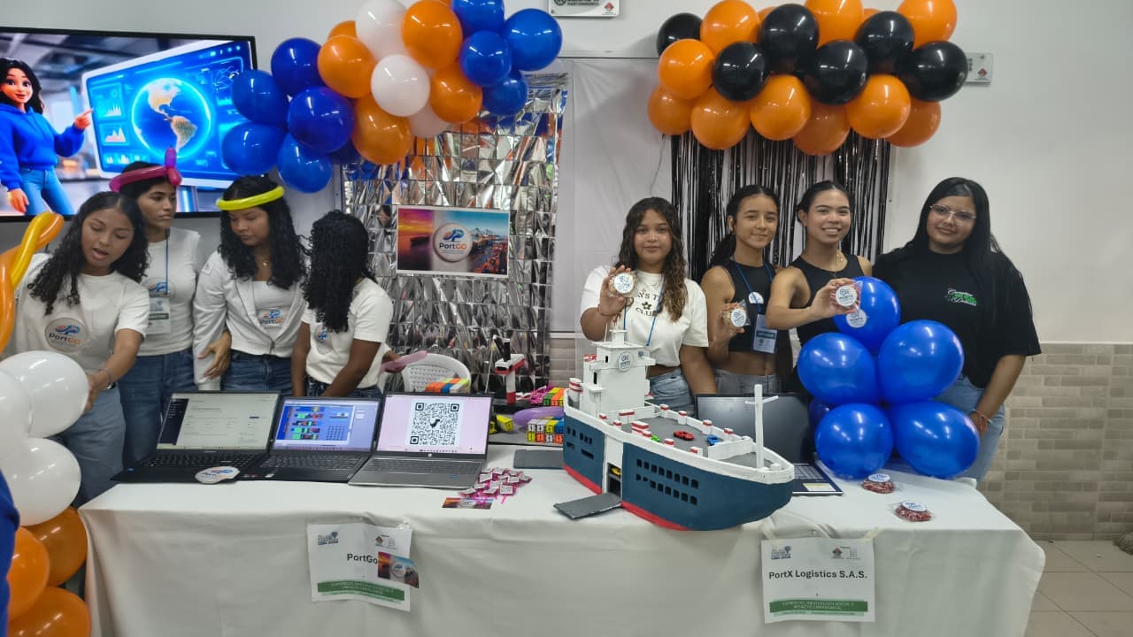 En Santa Marta, 140 emprendimientos mostraron su talento en la feria de la CBN