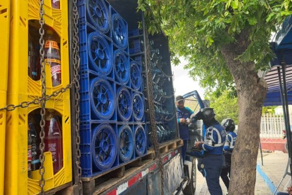 Santa Marta intensifica patrullaje contra camiones que cargan sin permiso y congestionan la ciudad