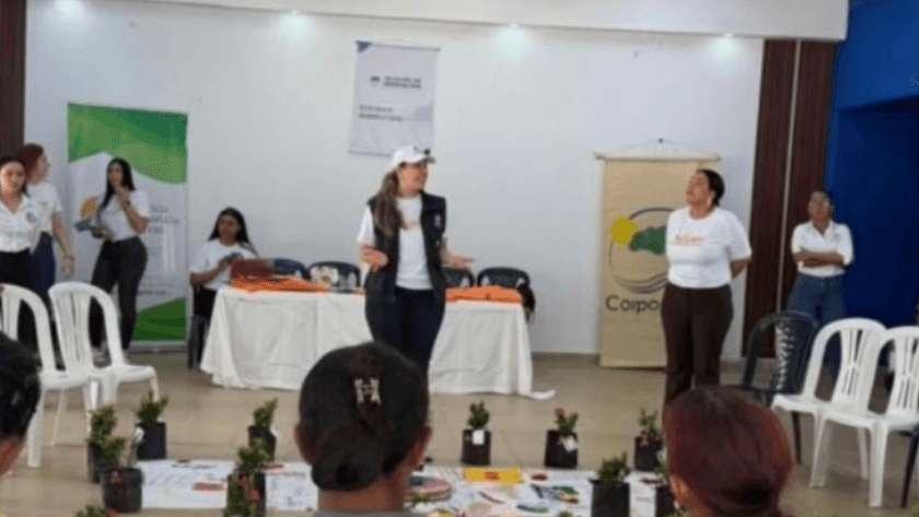 Treinta y dos mujeres campesinas de Matitas se capacitan para enfrentar violencias de género