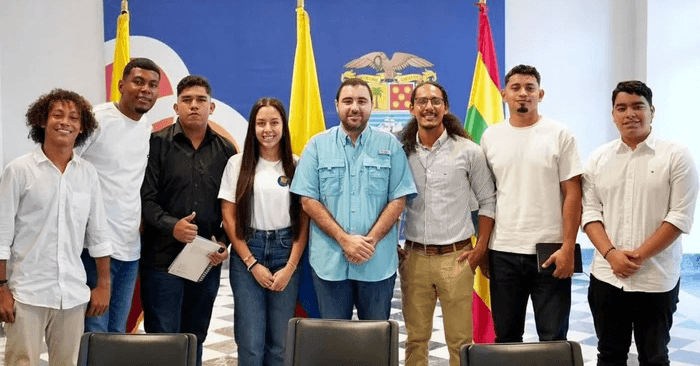 Gobernador de Bolívar se reúne con jóvenes para acordar agenda de trabajo conjunto