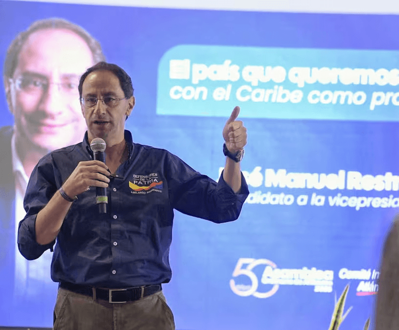 Restrepo ve en Barranquilla el modelo de desarrollo que Colombia necesita