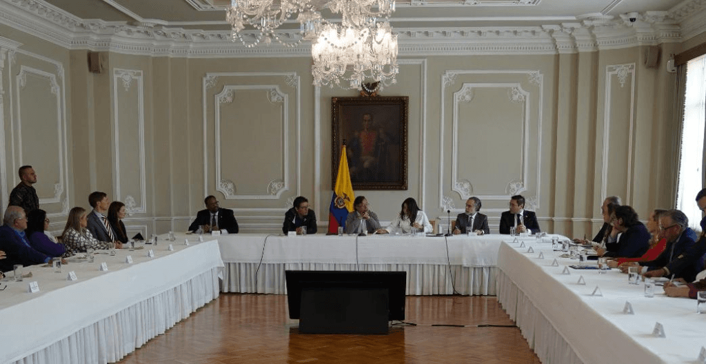 Colombia alistará su mayor vigilancia electoral: 736 observadores internacionales en los comicios del 31 de mayo