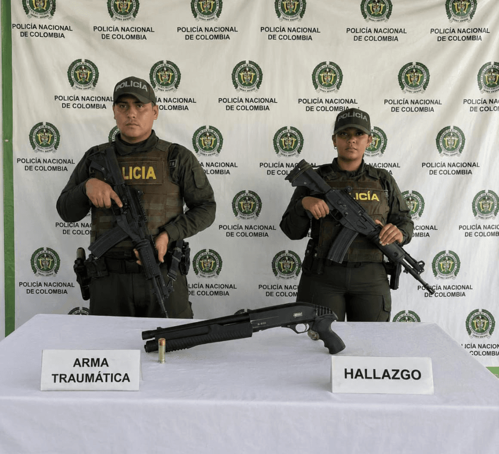 Policía y Ejército golpean contrabando en Maicao: incautan cigarrillos por 912 millones