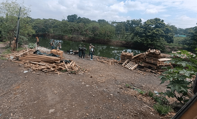Cali sanciona empresas por contaminar humedales vitales de la Comuna 13