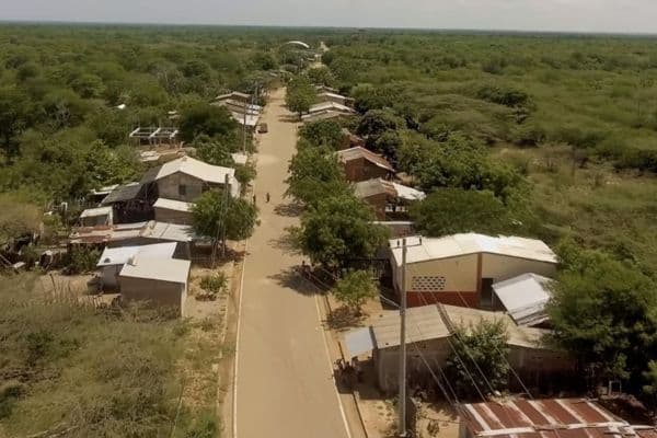 La luz llega a La Guajira: cómo la electricidad transforma negocios y sueños Wayuu
