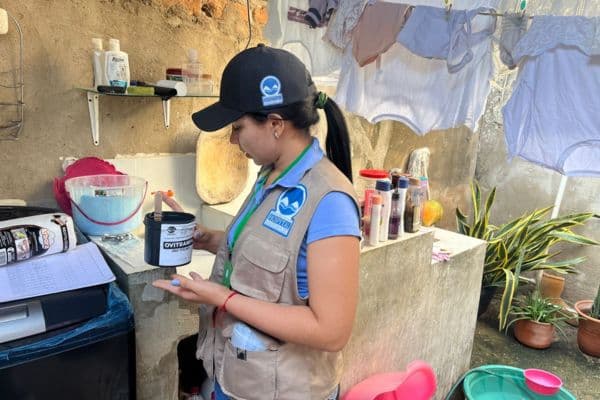 La Guajira toma cartas en el asunto contra el dengue con nuevas trampas para mosquitos
