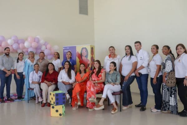 La Guajira entrega ludotecas y educakits para educar contra la violencia en municipios y comunidades indígenas