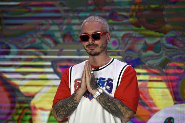 J Balvin pide perdón por video de "Perra" tras acusaciones de machismo y racismo