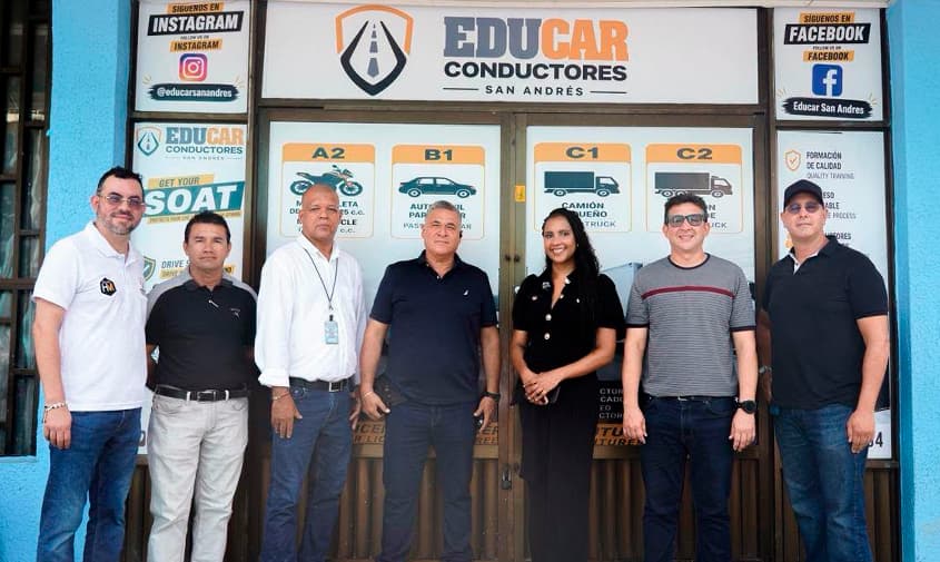 San Andrés recupera escuela de conducción después de 17 años sin servicio