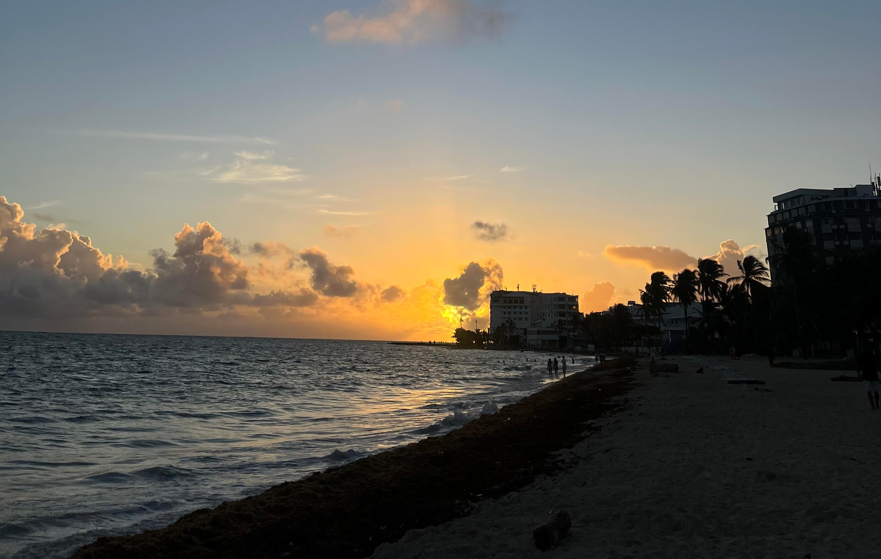 Cielo nublado y oleaje agitado marcarán el sábado en las islas del Caribe