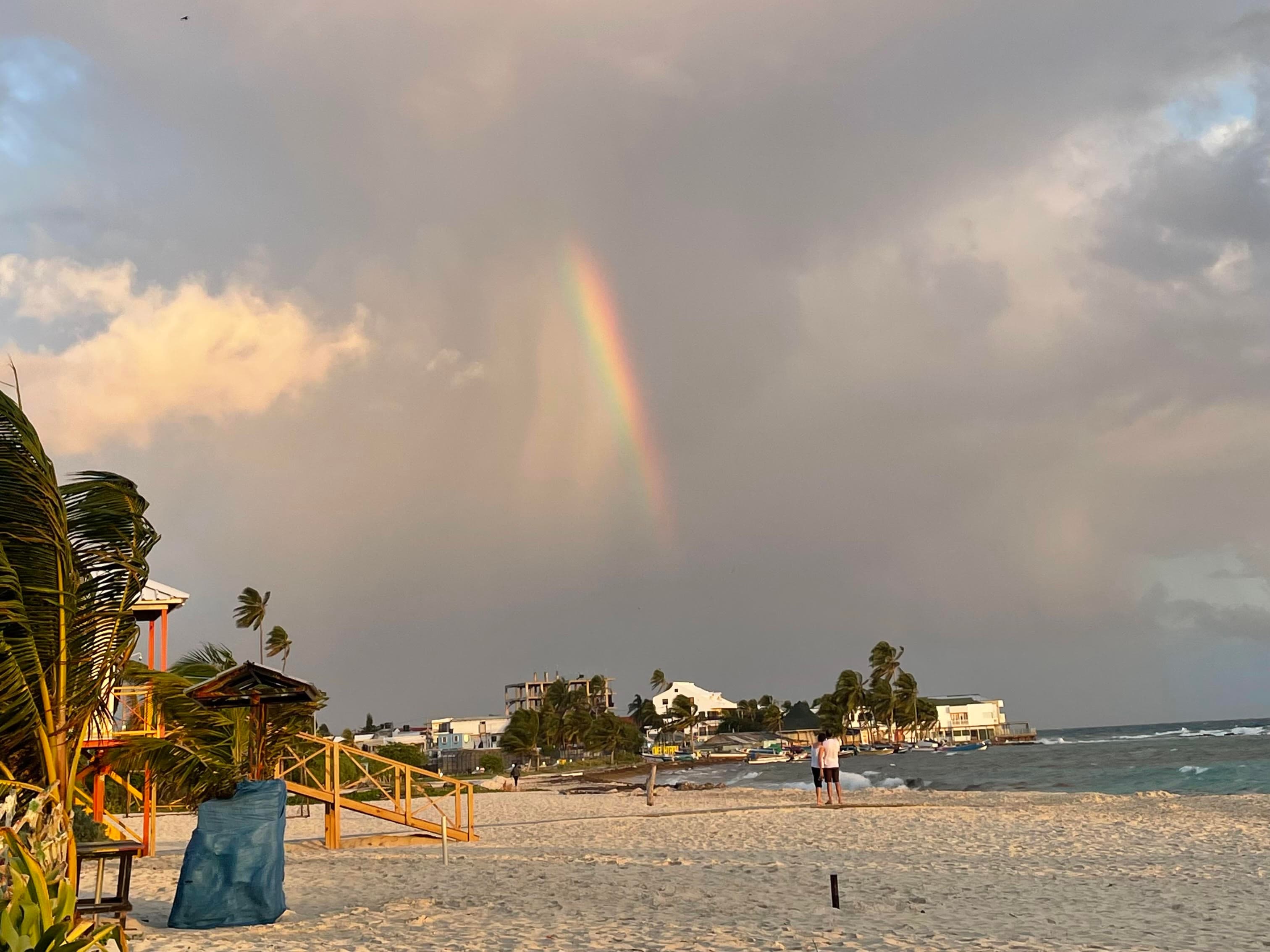 San Andrés tendrá viernes tranquilo: cielos claros y vientos débiles