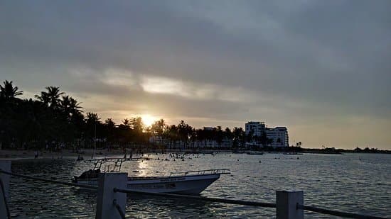 San Andrés y Providencia bajo cielo nuboso con lluvia y oleaje moderado este lunes