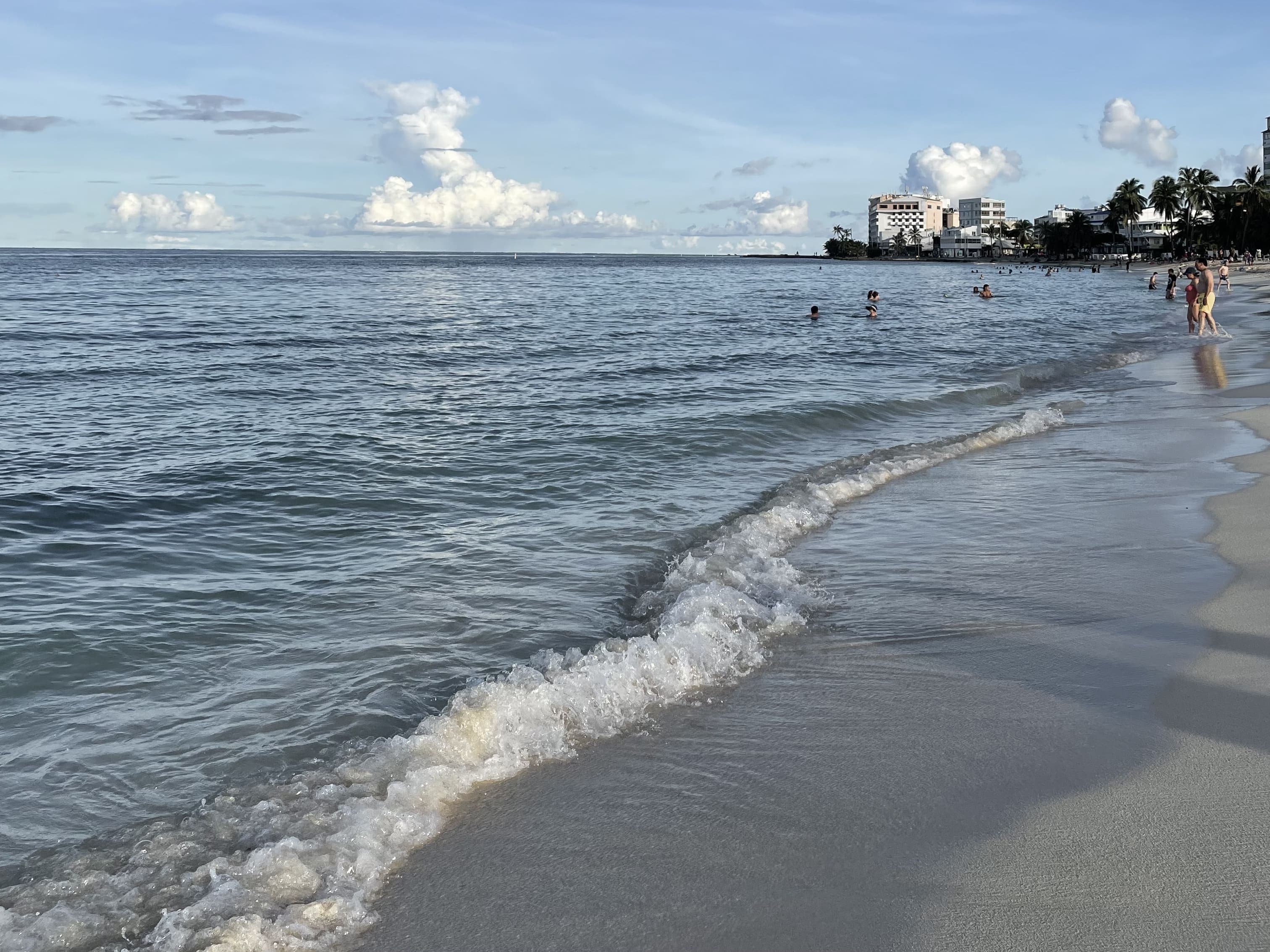 San Andrés se prepara para martes nublado con lloviznas dispersas en el día