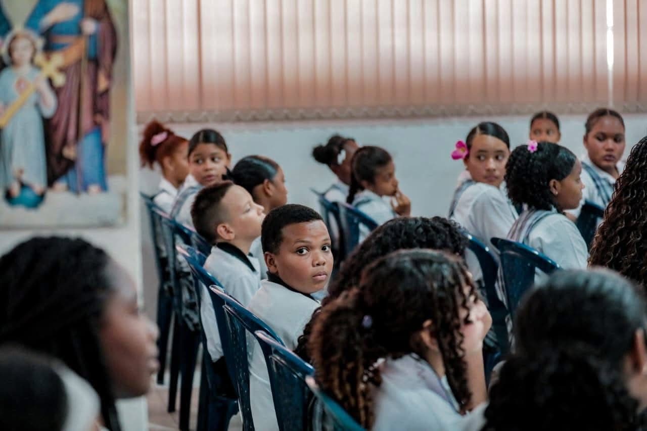 San Andrés invierte 7.300 millones en educación multilingüe para preservar su riqueza cultural