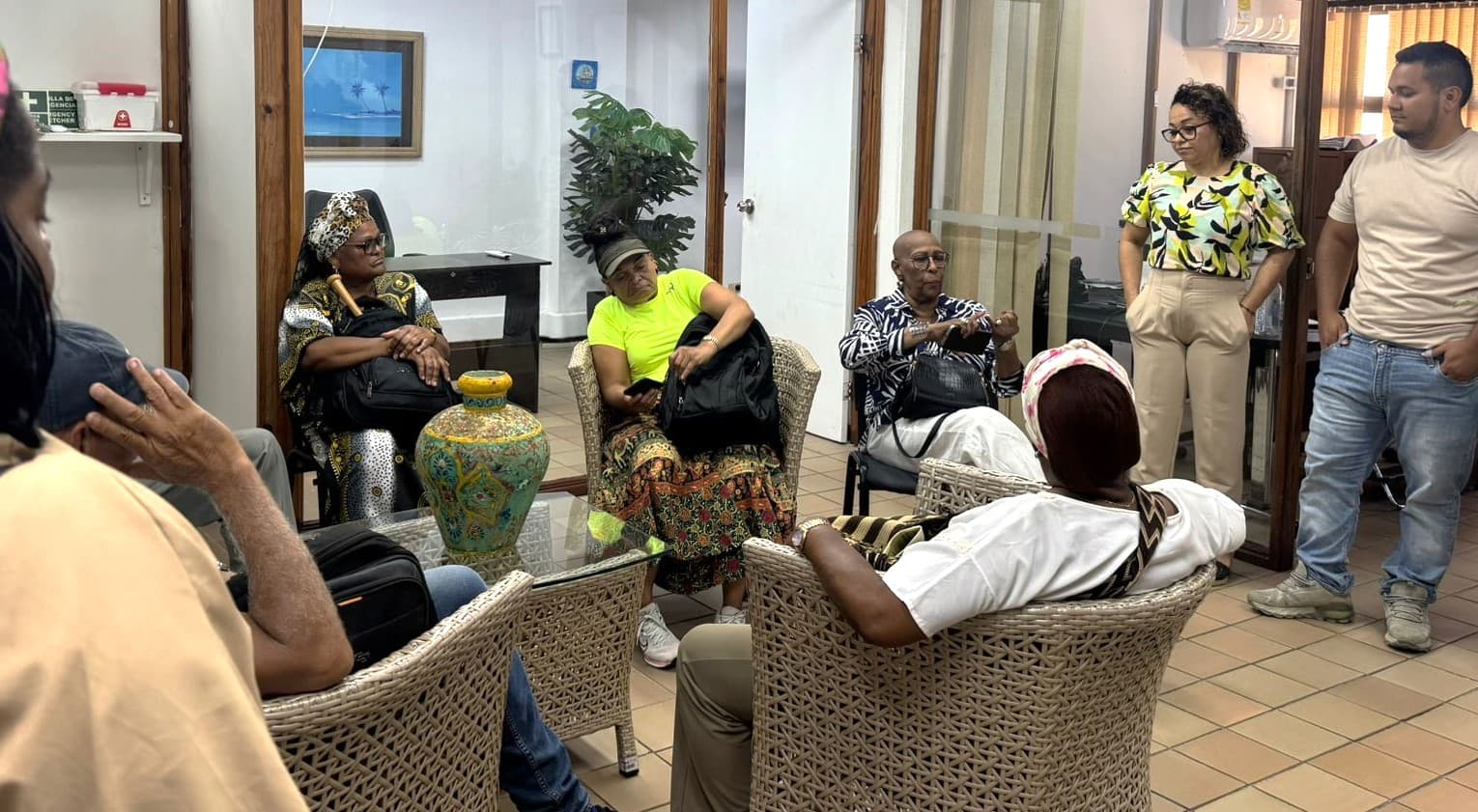 Líderes raizales exigen transparencia sobre posible venta del Hotel Aquarium