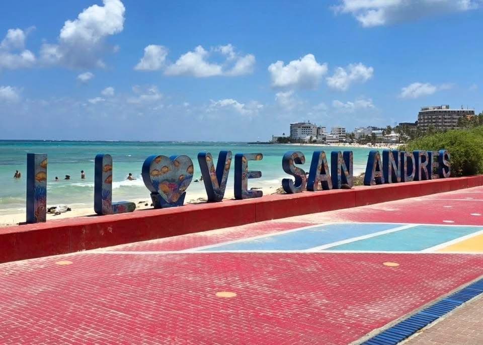 San Andrés se alista para una temporada turística récord con más de 540 mil visitantes