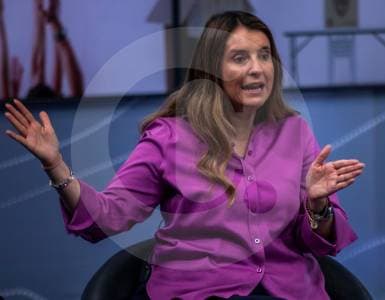 Paloma Valencia defiende a Antioquia tras críticas de Iván Cepeda en su programa presidencial