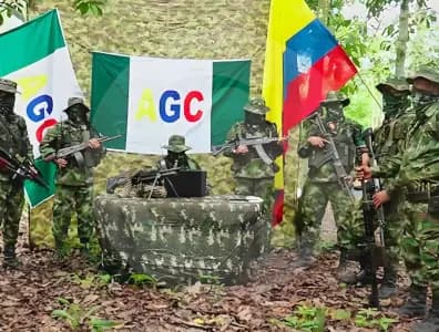 Gobierno suspende traslado del Clan del Golfo en medio de polémica por negociaciones secretas