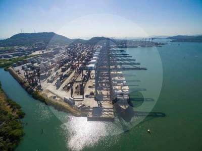 Panamá retoma control de dos puertos clave tras fallo judicial: China protesta y advierte represalias