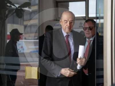 Fiscalía acusa a exministro Leyva de prevaricato por cancelar contrato de pasaportes