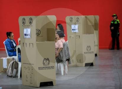 Cancillería suspende votación de colombianos en Tel Aviv y Abu Dabi por crisis de seguridad en Medio Oriente