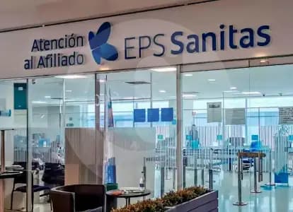 Cruz Verde se retira: Sanitas tendrá que buscar nuevo operador para entregar medicamentos desde octubre de 2026