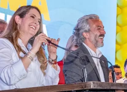 Paloma Valencia oficializa a Juan Daniel Oviedo como su fórmula vicepresidencial